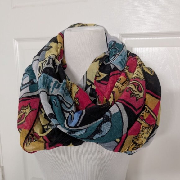 Warner Bros Harry Potter Houses Infinity Scarf Black Crest Print Lightweight - Picture 6 of 9